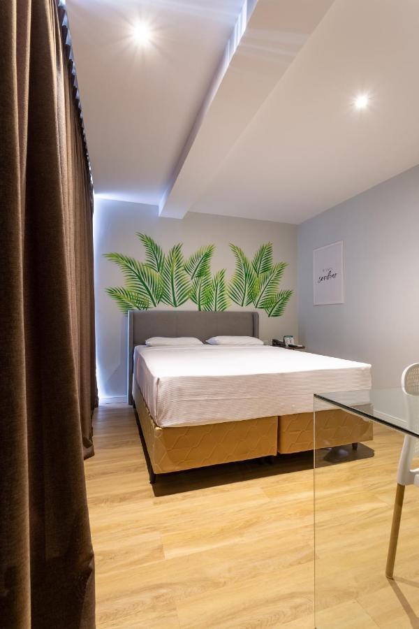 Ecco Hotel
